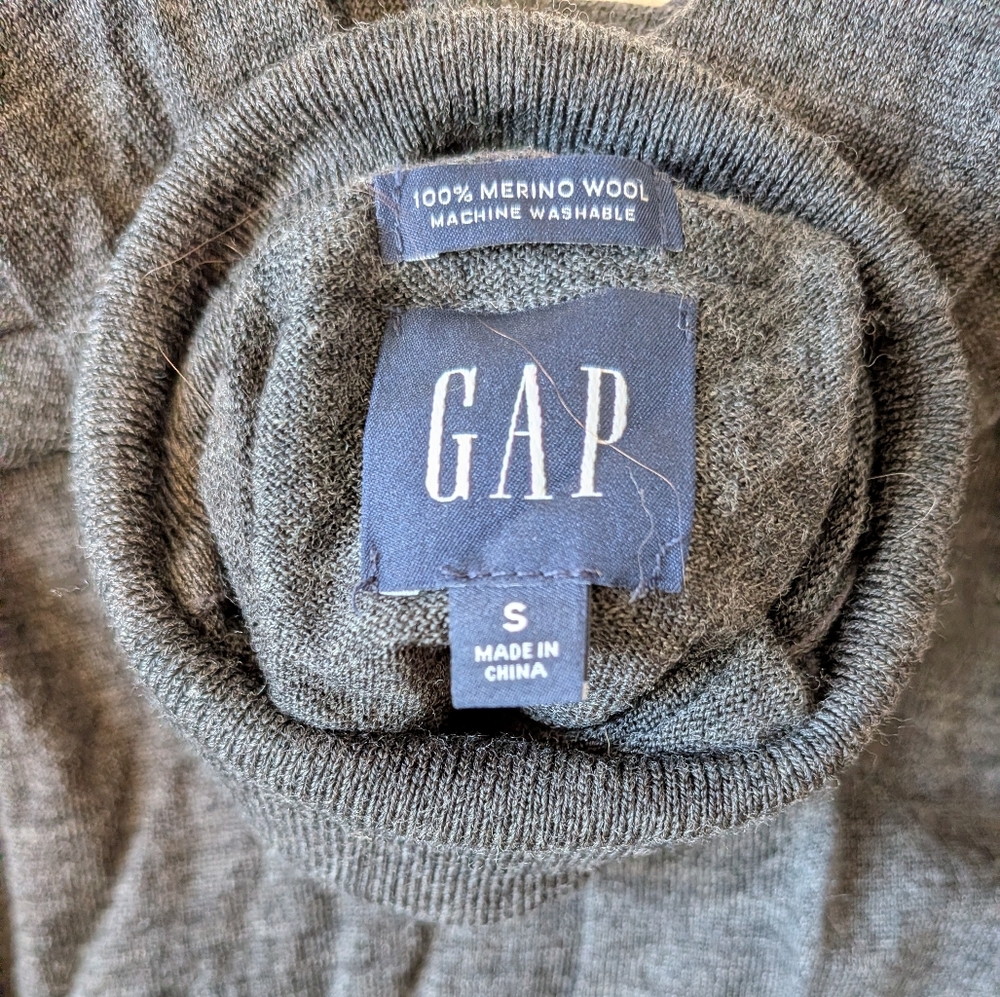 Merino Wool Turtleneck Sweater - Picture 2 of 2